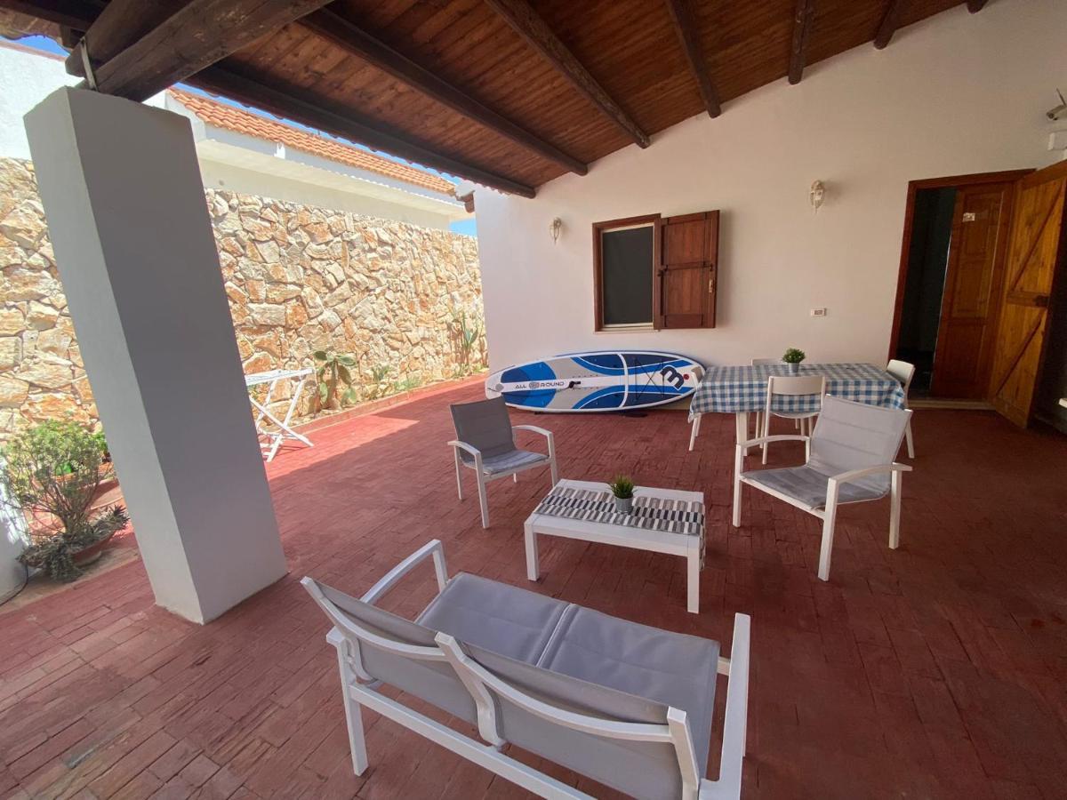 La Casa Sulla Spiaggia: Dimora Elma Villa